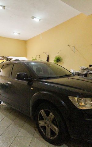 Casa à venda com 260m², 4 quartos e 3 vagas Casa à venda com 260m², 4 quartos e 3 vagasGaragem
