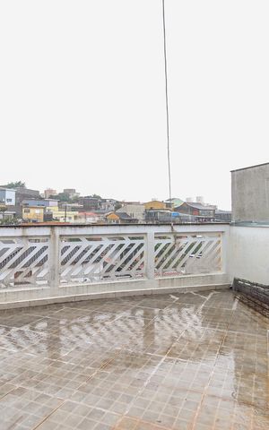 Casa à venda com 260m², 4 quartos e 3 vagas Casa à venda com 260m², 4 quartos e 3 vagasSacada