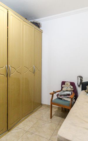 Casa à venda com 260m², 4 quartos e 3 vagas Casa à venda com 260m², 4 quartos e 3 vagasQuarto 3