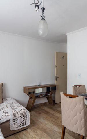 Apartamento à venda com 52m², 2 quartos e 1 vaga Apartamento à venda com 52m², 2 quartos e 1 vagaSala