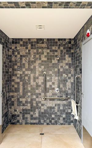 Studio à venda com 26m², 1 quarto e sem vaga Studio à venda com 26m², 1 quarto e sem vagaPiscina