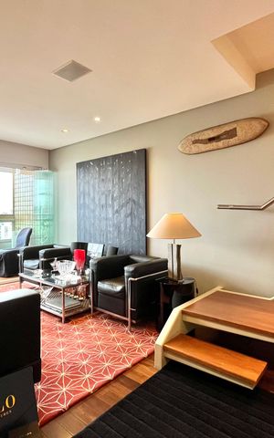 Apartamento à venda com 200m², 2 quartos e 3 vagas Apartamento à venda com 200m², 2 quartos e 3 vagasSala