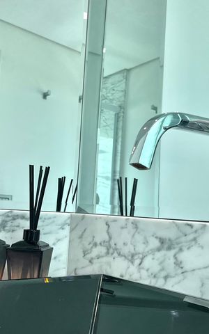 Apartamento à venda com 200m², 2 quartos e 3 vagas Apartamento à venda com 200m², 2 quartos e 3 vagasBanheiro 3