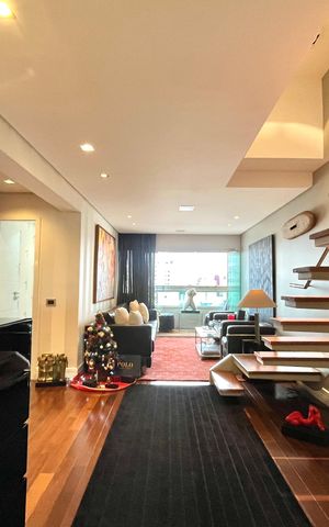 Apartamento à venda com 200m², 2 quartos e 3 vagas Apartamento à venda com 200m², 2 quartos e 3 vagasSala