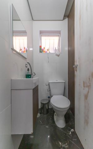 Casa para alugar com 281m², 3 quartos e 7 vagasLavabo