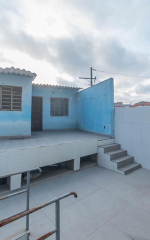 Casa para alugar com 281m², 3 quartos e 7 vagasQuintal 