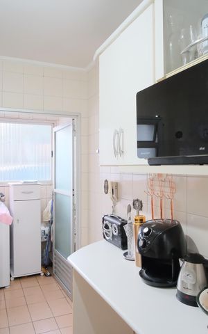 Apartamento à venda com 54m², 2 quartos e 2 vagasCozinha