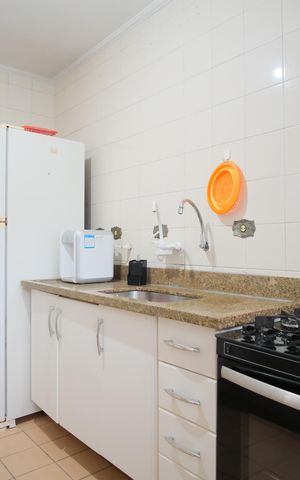 Apartamento à venda com 54m², 2 quartos e 2 vagasCozinha