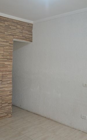 Casa à venda com 109m², 2 quartos e 2 vagasSala