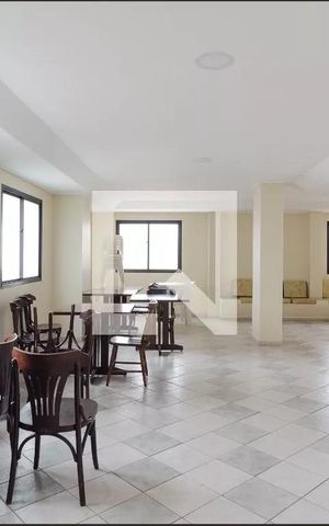 Apartamento à venda com 180m², 3 quartos e 3 vagas Apartamento à venda com 180m², 3 quartos e 3 vagasÁrea comum - Salão de festas