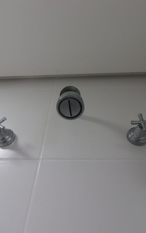 Apartamento para alugar com 91m², 2 quartos e 2 vagasBanheiro da Suíte 1