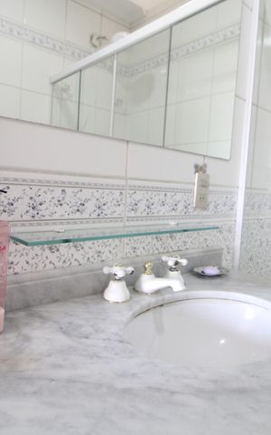 Casa à venda com 125m², 3 quartos e 2 vagasBanheiro da Suíte