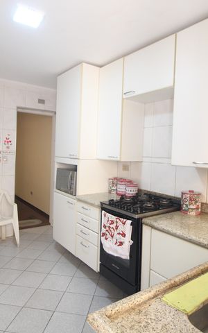 Casa à venda com 125m², 3 quartos e 2 vagasCozinha