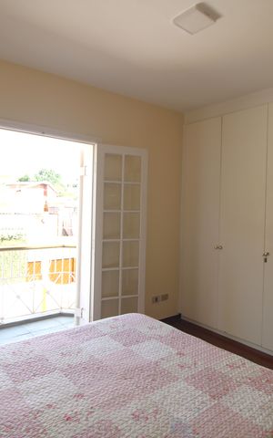 Casa à venda com 125m², 3 quartos e 2 vagasSuíte