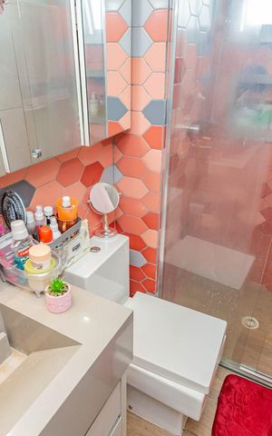 Apartamento à venda com 197m², 3 quartos e 3 vagasBanheiro da Suíte 2