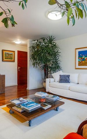 Apartamento à venda com 190m², 3 quartos e 1 vagaSala