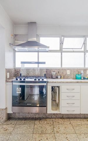 Apartamento à venda com 190m², 3 quartos e 1 vagaCozinha