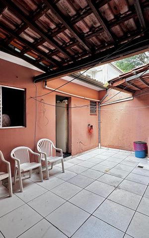 Casa à venda com 132m², 3 quartos e 2 vagas Casa à venda com 132m², 3 quartos e 2 vagasQuintal