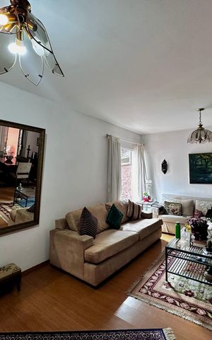 Casa à venda com 132m², 3 quartos e 2 vagas Casa à venda com 132m², 3 quartos e 2 vagasSala