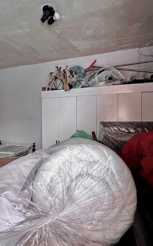 Casa à venda com 132m², 3 quartos e 2 vagas Casa à venda com 132m², 3 quartos e 2 vagasQuarto de Serviço