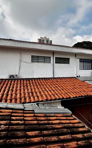 Casa à venda com 132m², 3 quartos e 2 vagas Casa à venda com 132m², 3 quartos e 2 vagasVista Quarto 1
