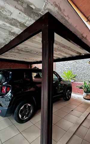 Casa à venda com 132m², 3 quartos e 2 vagas Casa à venda com 132m², 3 quartos e 2 vagasGaragem