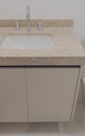 Studio à venda com 28m², 1 quarto e sem vagaBanheiro