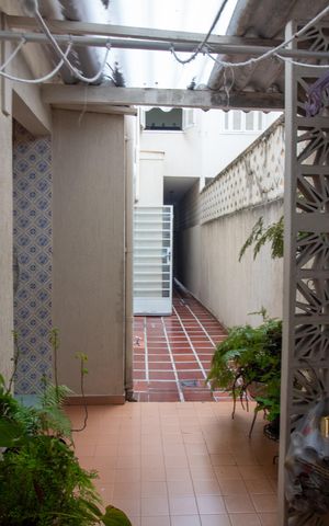 Casa à venda com 160m², 4 quartos e 2 vagas Casa à venda com 160m², 4 quartos e 2 vagasQuintal