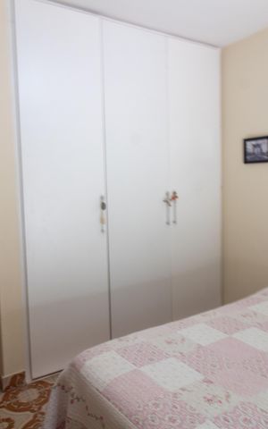 Casa à venda com 160m², 4 quartos e 2 vagas Casa à venda com 160m², 4 quartos e 2 vagasQuarto 1