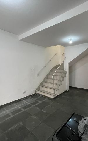 Casa à venda com 101m², 3 quartos e 1 vagaSala