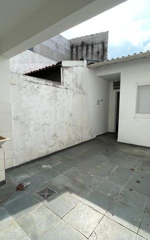 Casa à venda com 101m², 3 quartos e 1 vagaQuintal