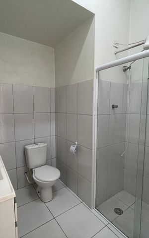 Casa à venda com 101m², 3 quartos e 1 vagaBanheiro