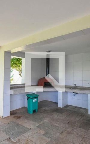 Apartamento à venda com 256m², 4 quartos e 3 vagas Apartamento à venda com 256m², 4 quartos e 3 vagasÁrea comum - Churrasqueira