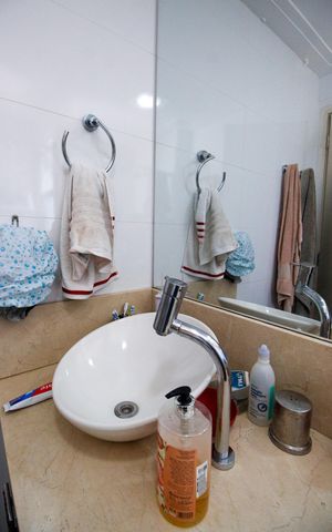 Apartamento à venda com 256m², 4 quartos e 3 vagasBanheiro da Suíte 1
