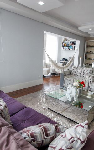 Apartamento à venda com 256m², 4 quartos e 3 vagasSala