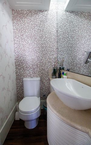 Apartamento à venda com 256m², 4 quartos e 3 vagasLavabo 1