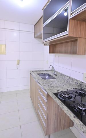 Apartamento para alugar com 63m², 2 quartos e 2 vagasCozinha
