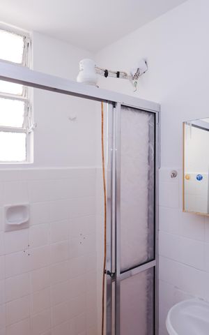 Apartamento à venda com 60m², 1 quarto e 1 vaga Apartamento à venda com 60m², 1 quarto e 1 vagaBanheiro