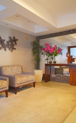 Apartamento à venda com 71m², 2 quartos e 2 vagasHall de entrada