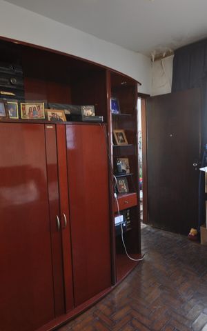 Casa à venda com 400m², 2 quartos e 3 vagasSala