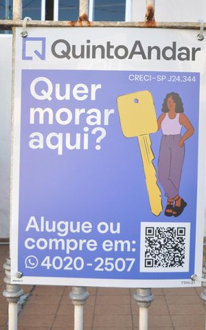 Casa à venda com 400m², 2 quartos e 3 vagasPlaquinha
