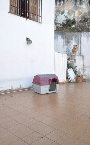 Casa à venda com 400m², 2 quartos e 3 vagasGaragem