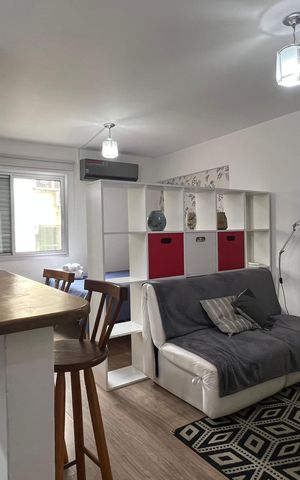Studio à venda com 30m², 1 quarto e 1 vaga Studio à venda com 30m², 1 quarto e 1 vagaSala