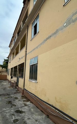 Apartamento à venda com 65m², 2 quartos e sem vagaFachada Lateral