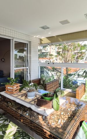 Apartamento à venda com 150m², 3 quartos e 3 vagasVaranda da Sala