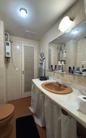 Apartamento à venda com 65m², 1 quarto e 1 vaga Apartamento à venda com 65m², 1 quarto e 1 vagaBanheiro social