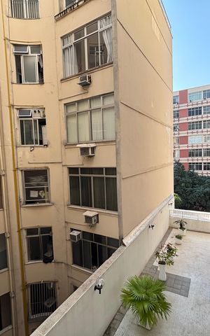 Apartamento à venda com 65m², 1 quarto e 1 vaga Apartamento à venda com 65m², 1 quarto e 1 vagaSala - varanda - vista