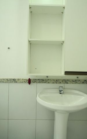 Apartamento para alugar com 140m², 4 quartos e 2 vagas Apartamento para alugar com 140m², 4 quartos e 2 vagasBanheiro da Suíte 2