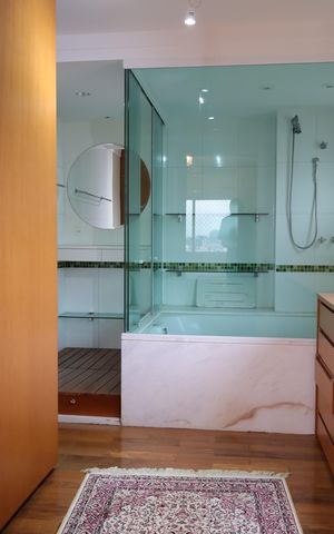 Apartamento para alugar com 326m², 6 quartos e 4 vagasBanheiro da Suíte