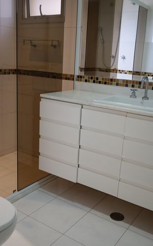 Apartamento para alugar com 326m², 6 quartos e 4 vagasBanheiro da Suíte 3